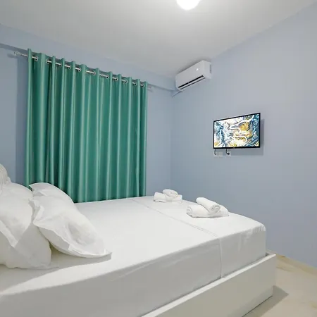 Apartment Bana Qeparo
