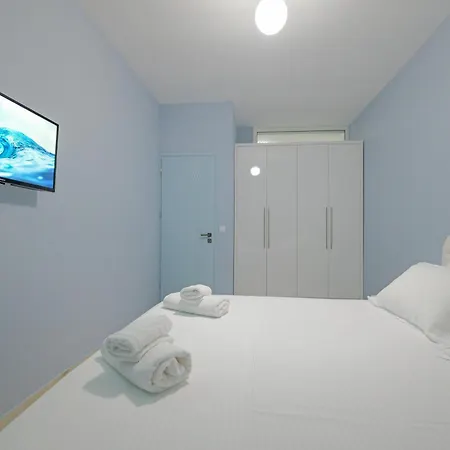 Apartment Bana Qeparo