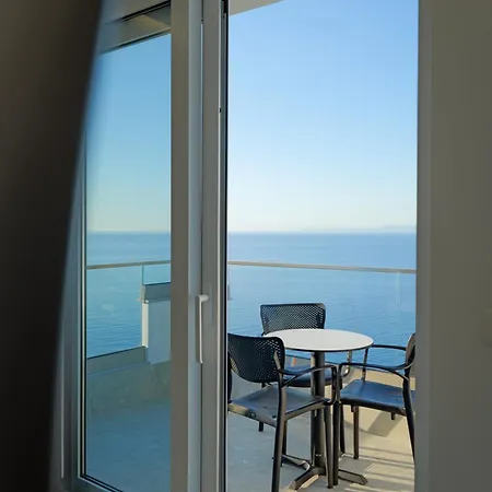 Bana Apartment *