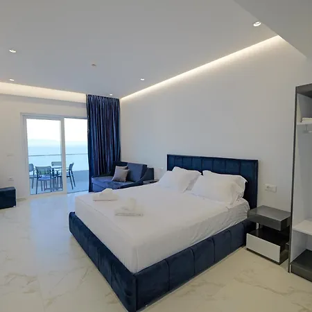 Apartment Bana